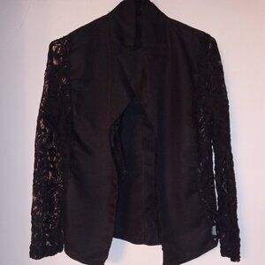 Chic Black Lace Sleeve Blazer – Elegant Jacket for Women